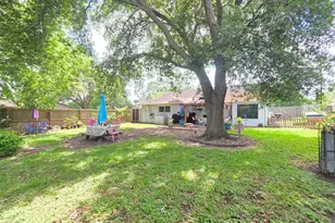 4701 Hiram Brandon Dr, Bay City, TX 77414 - Photo 25