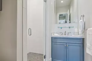 1903 Revere St, Houston, TX 77019 - Photo 31