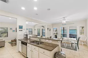 13819 Mutiny Ln, Galveston, TX 77554 - Photo 15