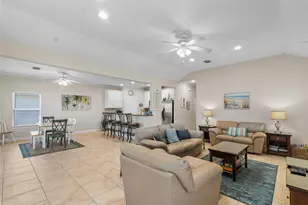 13819 Mutiny Ln, Galveston, TX 77554 - Photo 19