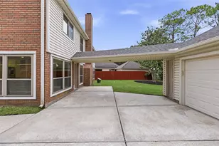 2312 Pebble Beach Dr, League City, TX 77573 - Photo 35