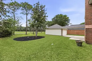 2312 Pebble Beach Dr, League City, TX 77573 - Photo 37
