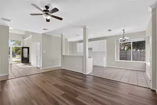 2902 Napoleonic Ct, Houston, TX 77014 - Photo 7