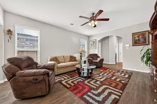 1329 Red Hills Dr, Rosharon, TX 77583 - Photo 7