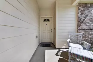 1329 Red Hills Dr, Rosharon, TX 77583 - Photo 5