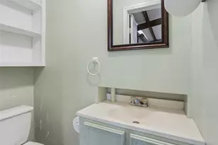 9106 N Humble Camp Rd, Dickinson, TX 77539 - Photo 27