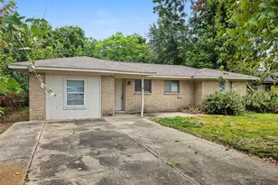 206 Prune St, La Marque, TX 77568 - Photo 1