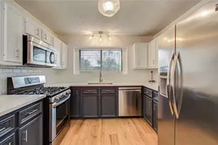 713 Willow Creek Dr, La Porte, TX 77571 - Photo 3