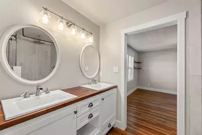 210 W Mulberry Avenue, Wharton, TX 77488 - Photo 25