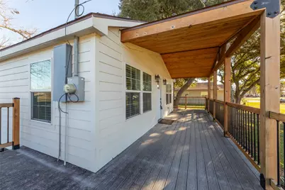 210 W Mulberry Avenue, Wharton, TX 77488 - Photo 39