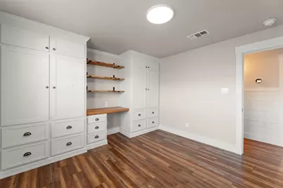 210 W Mulberry Avenue, Wharton, TX 77488 - Photo 19