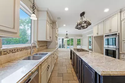 13807 Balmore Circle, Houston, TX 77069 - Photo 7