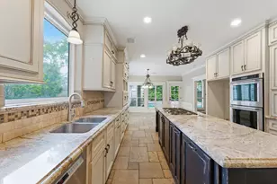 13807 Balmore Cir, Houston, TX 77069 - Photo 7