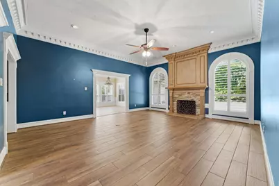 13807 Balmore Circle, Houston, TX 77069 - Photo 9