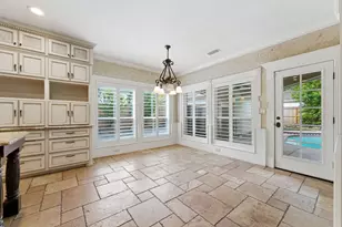 13807 Balmore Cir, Houston, TX 77069 - Photo 9