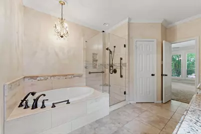 13807 Balmore Circle, Houston, TX 77069 - Photo 17