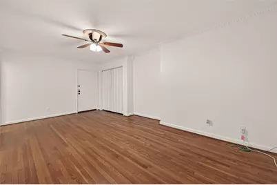 2021 Southgate Boulevard #6, Houston, TX 77030 - Photo 9