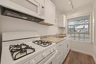 2021 Southgate Blvd, Houston, TX 77030 - Photo 11
