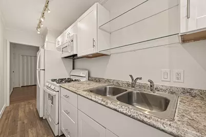 2021 Southgate Boulevard #6, Houston, TX 77030 - Photo 13