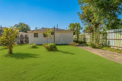 4221 E Toliver Street, Houston, TX 77016 - Photo 9