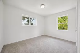 5111 Clover St, Houston, TX 77033 - Photo 7