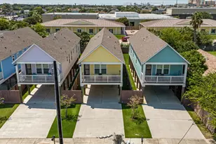 2305 67th St, Galveston, TX 77551 - Photo 3