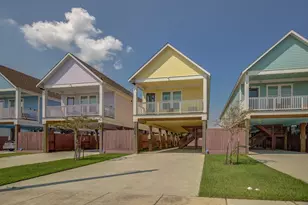 2305 67th St, Galveston, TX 77551 - Photo 9