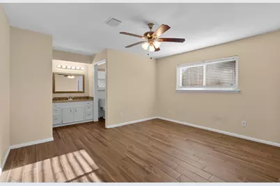 1807 Oaklawn Street, Sugar Land, TX 77498 - Photo 11