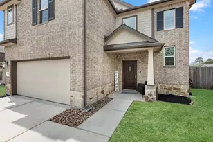 623 Orchid Hill Dr E, Conroe, TX 77301 - Photo 3