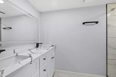 10415 Towne Oak Lane, Sugar Land, TX 77498 - Photo 23