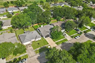 10415 Towne Oak Ln, Sugar Land, TX 77498 - Photo 31