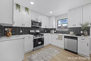 10415 Towne Oak Ln, Sugar Land, TX 77498 - Photo 5