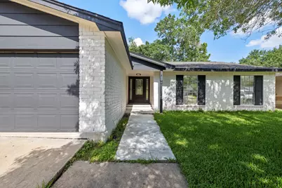 10415 Towne Oak Lane, Sugar Land, TX 77498 - Photo 3