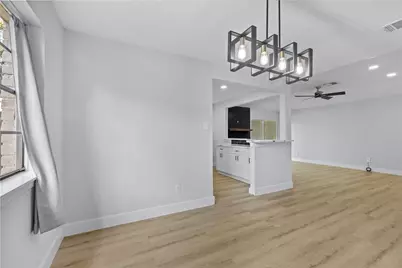 10415 Towne Oak Lane, Sugar Land, TX 77498 - Photo 17