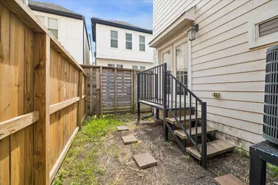5715 Kiam Street, Houston, TX 77007 - Photo 17