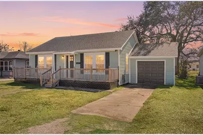 3125 South Dr, Groves, TX 77619 - Photo 1