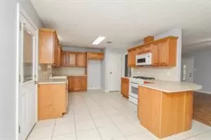 214 Kimswick Ct, Deer Park, TX 77536 - Photo 7