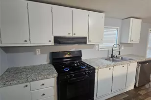 139 Malcolm St, Ames, TX 77575 - Photo 5