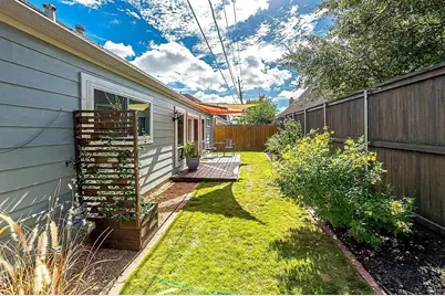 14427 Briarhills Parkway, Houston, TX 77077 - Photo 29