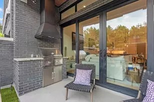 6404 Haskell St, Houston, TX 77007 - Photo 7