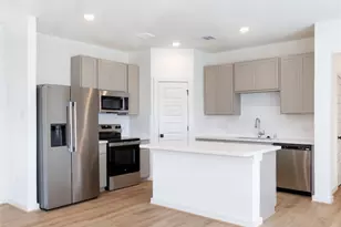 1939 Longmire Villas Ct, Conroe, TX 77304 - Photo 11