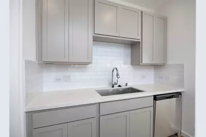 1939 Longmire Villas Court, Conroe, TX 77304 - Photo 15