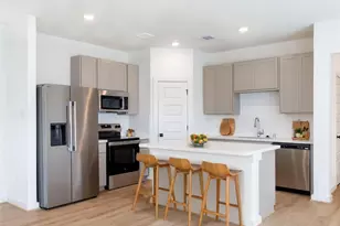 1939 Longmire Villas Ct, Conroe, TX 77304 - Photo 9