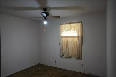 1439 Saddle Rock Drive, Houston, TX 77088 - Photo 13