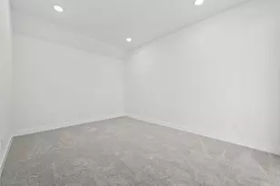 15660 Broadway Bnd Dr, Conroe, TX 77302 - Photo 17