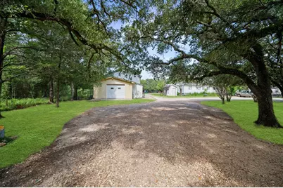 1168 Hattermann Lane, Weimar, TX 78962 - Photo 3
