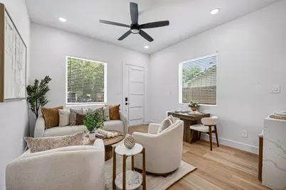 7836 Nashville St Unit B Street, Houston, TX 77028 - Photo 5