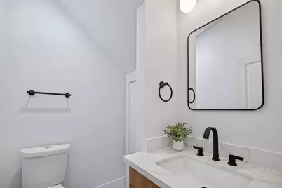 7836 Nashville St Unit B Street, Houston, TX 77028 - Photo 13