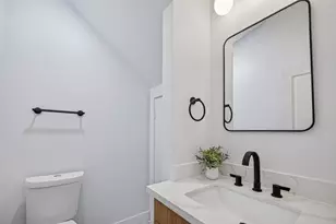 7836 Nashville St Unit B St, Houston, TX 77028 - Photo 13