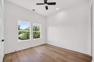7836 Nashville St Unit B St, Houston, TX 77028 - Photo 25